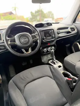 Carro/Camioneta - JEEP - Renegade - Sport 1.8 4x2 Flex 16V Aut. - 2016
