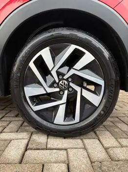 Carro/Camioneta - VW - VOLKSWAGEN - T-Cross - Comfor. 200 TSI 1.0 Flex 5p Aut. - 2025