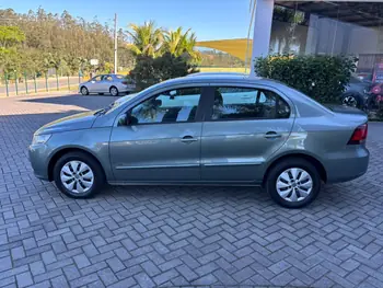 Carro/Camioneta - VW - VOLKSWAGEN - VOYAGE - 1.0/1.0 City Mi Total Flex 8V 4p - 2010