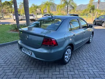 Carro/Camioneta - VW - VOLKSWAGEN - VOYAGE - 1.0/1.0 City Mi Total Flex 8V 4p - 2010