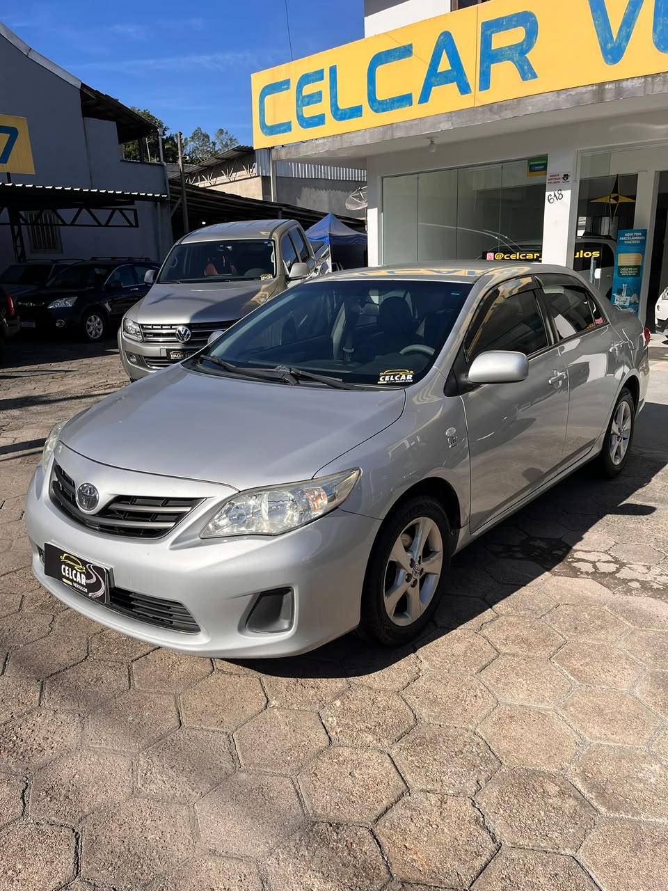 Carro/Camioneta - TOYOTA - Corolla - GLi 1.8 Flex 16V  Aut. - 2012