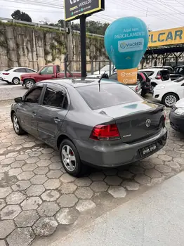 Carro/Camioneta - VW - VOLKSWAGEN - VOYAGE - 1.0/1.0 City Mi Total Flex 8V 4p - 2011