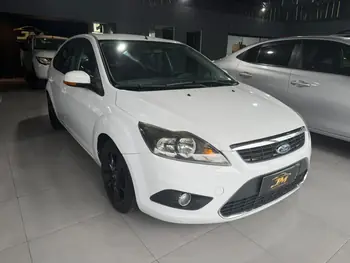 Carro/Camioneta - FORD - Focus - 1.6 S/SE/SE Plus Flex 8V/16V  5p - 2011