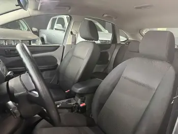 Carro/Camioneta - FORD - Focus - 1.6 S/SE/SE Plus Flex 8V/16V  5p - 2011