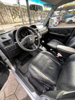 Carro/Camioneta - MITSUBISHI - Pajero - TR4 2.0/ 2.0 Flex 16V 4x4 Aut. - 2011