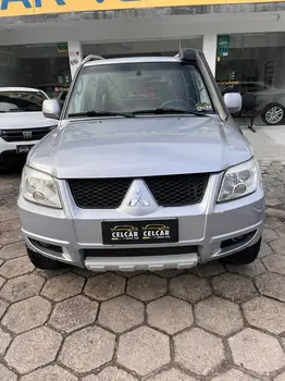 Carro/Camioneta - MITSUBISHI - Pajero - TR4 2.0/ 2.0 Flex 16V 4x4 Aut. - 2011