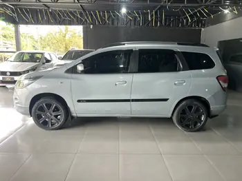 Carro/Camioneta - GM - CHEVROLET - SPIN - LTZ 1.8 8V Econo.Flex 5p Aut. - 2013