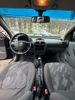 Carro/Camioneta - GM - CHEVROLET - Corsa - Hatchback 1.0 MPFI 8V 71cv 5p - 2004