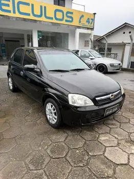 Carro/Camioneta - GM - CHEVROLET - Corsa - Hatchback 1.0 MPFI 8V 71cv 5p - 2004