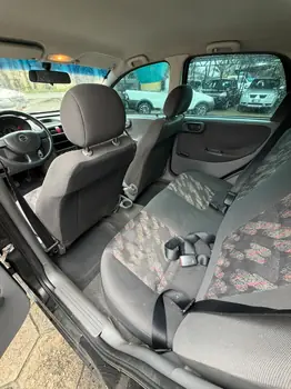 Carro/Camioneta - GM - CHEVROLET - Corsa - Hatchback 1.0 MPFI 8V 71cv 5p - 2004