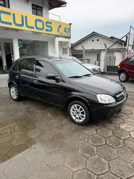 Carro/Camioneta - GM - CHEVROLET - Corsa - Hatchback 1.0 MPFI 8V 71cv 5p - 2004
