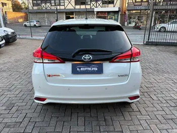 Carro/Camioneta - TOYOTA - YARIS - XL 1.3 Flex 16V 5p Aut. - 2020