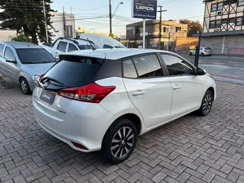 Carro/Camioneta - TOYOTA - YARIS - XL 1.3 Flex 16V 5p Aut. - 2020