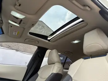 Carro/Camioneta - TOYOTA - Corolla - Altis Prem. 1.8 Aut. (Híbrido) - 2020