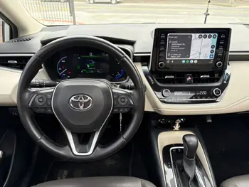 Carro/Camioneta - TOYOTA - Corolla - Altis Prem. 1.8 Aut. (Híbrido) - 2020