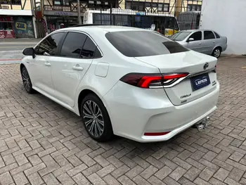 Carro/Camioneta - TOYOTA - Corolla - Altis Prem. 1.8 Aut. (Híbrido) - 2020