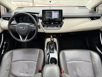 Carro/Camioneta - TOYOTA - Corolla - Altis Prem. 1.8 Aut. (Híbrido) - 2020