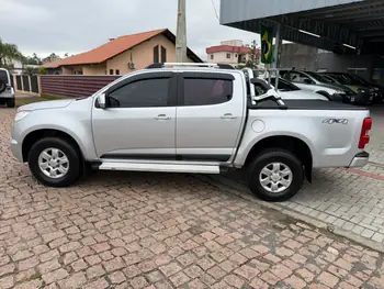 Carro/Camioneta - GM - CHEVROLET - S10 - Pick-Up LT 2.8 TDI 4x4 CD Diesel Aut - 2015