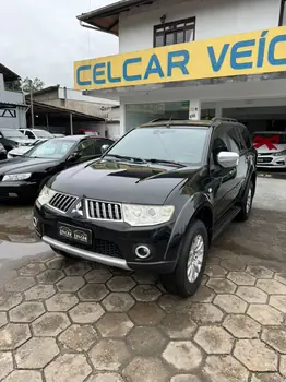 Carro/Camioneta - MITSUBISHI - Pajero - DAKAR HPE 3.2 4x4 T.I Dies 5p Aut - 2011