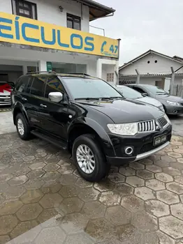 Carro/Camioneta - MITSUBISHI - Pajero - DAKAR HPE 3.2 4x4 T.I Dies 5p Aut - 2011