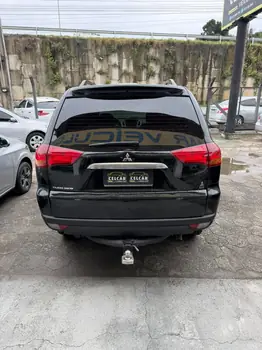 Carro/Camioneta - MITSUBISHI - Pajero - DAKAR HPE 3.2 4x4 T.I Dies 5p Aut - 2011