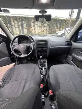 Carro/Camioneta - FIAT - Palio - ELX 1.0 Fire/30 Anos F. Flex 8V 4p - 2010