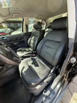 Carro/Camioneta - VW - VOLKSWAGEN - Polo - Sedan 1.6 Mi Total Flex 8V 4p - 2005