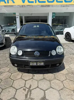 Carro/Camioneta - VW - VOLKSWAGEN - Polo - Sedan 1.6 Mi Total Flex 8V 4p - 2005