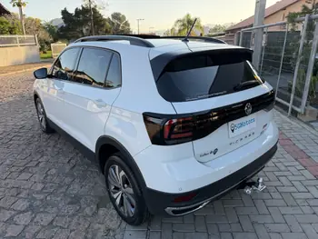 Carro/Camioneta - VW - VOLKSWAGEN - T-Cross - Comfor. 200 TSI 1.0 Flex 5p Aut. - 2020
