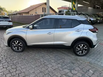 Carro/Camioneta - NISSAN - KICKS - Sense 1.6 16V Flex Aut. - 2022