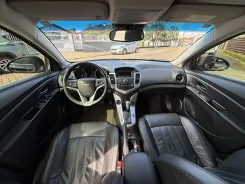 Carro/Camioneta - GM - CHEVROLET - CRUZE - LT 1.8 16V FlexPower 4p Aut. - 2012