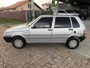 Carro/Camioneta - FIAT - Uno - Mille Celeb/Celeb.ECON 1.0 F.Flex 4p - 2008