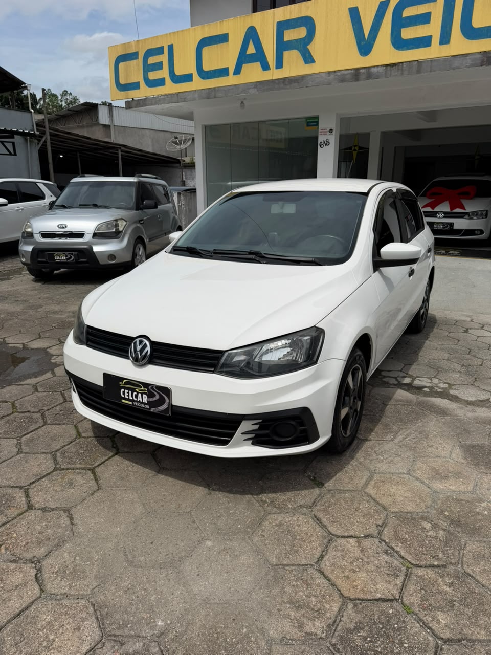 Carro/Camioneta - VW - VOLKSWAGEN - Gol - Trendline 1.0 T.Flex 12V 5p - 2017