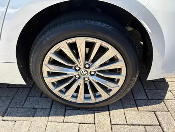 Carro/Camioneta - TOYOTA - Corolla - XEi 2.0 Flex 16V Aut. - 2024