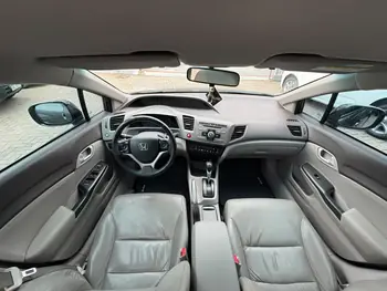 Carro/Camioneta - HONDA - Civic - Sedan LXR 2.0 Flexone 16V Aut. 4p - 2014