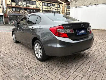 Carro/Camioneta - HONDA - Civic - Sedan LXR 2.0 Flexone 16V Aut. 4p - 2014