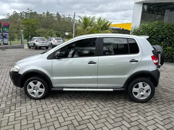 Carro/Camioneta - VW - VOLKSWAGEN - CROSSFOX - 1.6 Mi Total Flex 8V 5p - 2009