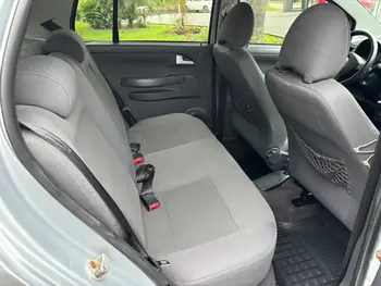 Carro/Camioneta - VW - VOLKSWAGEN - CROSSFOX - 1.6 Mi Total Flex 8V 5p - 2009
