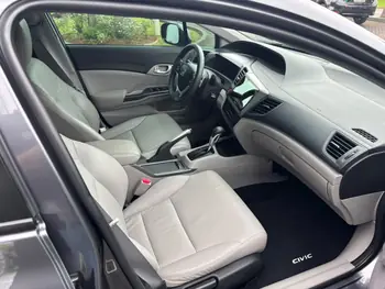 Carro/Camioneta - HONDA - Civic - Sedan LXR 2.0 Flexone 16V Aut. 4p - 2015