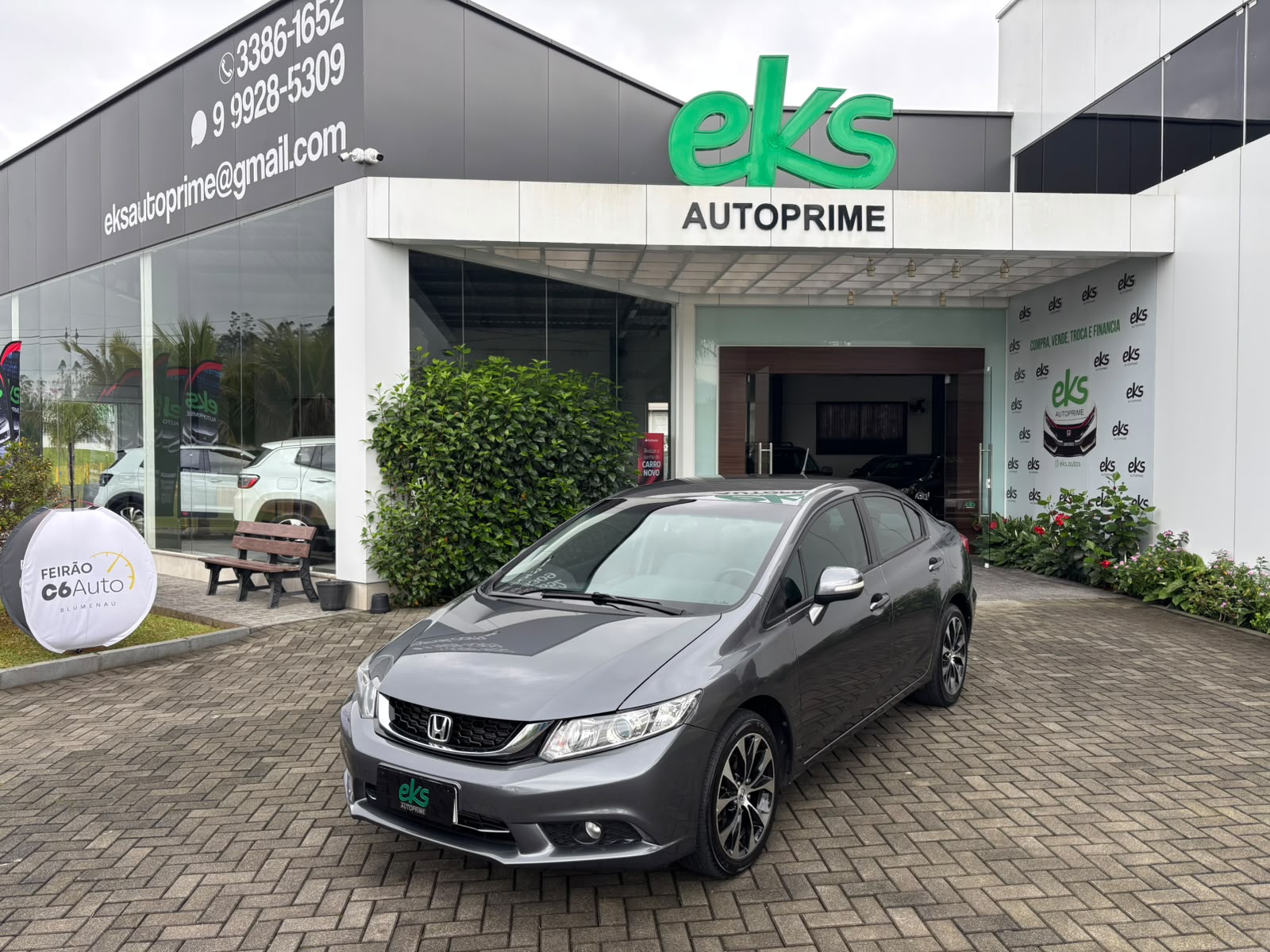 Carro/Camioneta - HONDA - Civic - Sedan LXR 2.0 Flexone 16V Aut. 4p - 2015