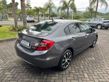 Carro/Camioneta - HONDA - Civic - Sedan LXR 2.0 Flexone 16V Aut. 4p - 2015