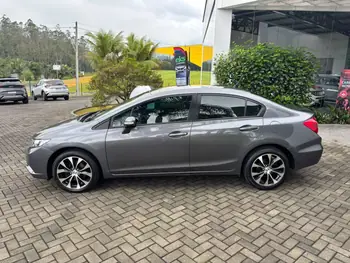 Carro/Camioneta - HONDA - Civic - Sedan LXR 2.0 Flexone 16V Aut. 4p - 2015