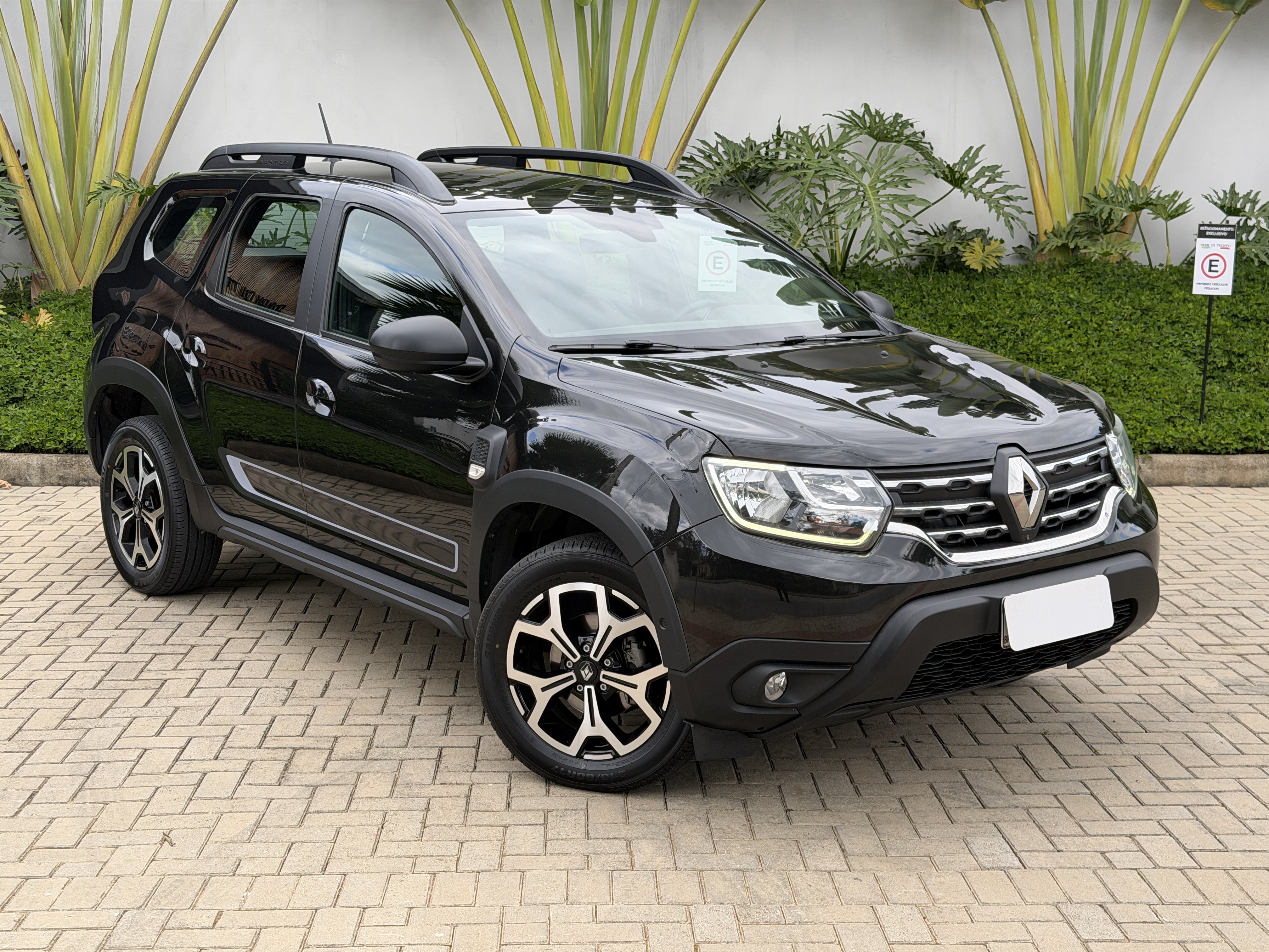 Carro/Camioneta - RENAULT - DUSTER - Iconic 1.6 16V Flex Aut. - 2023