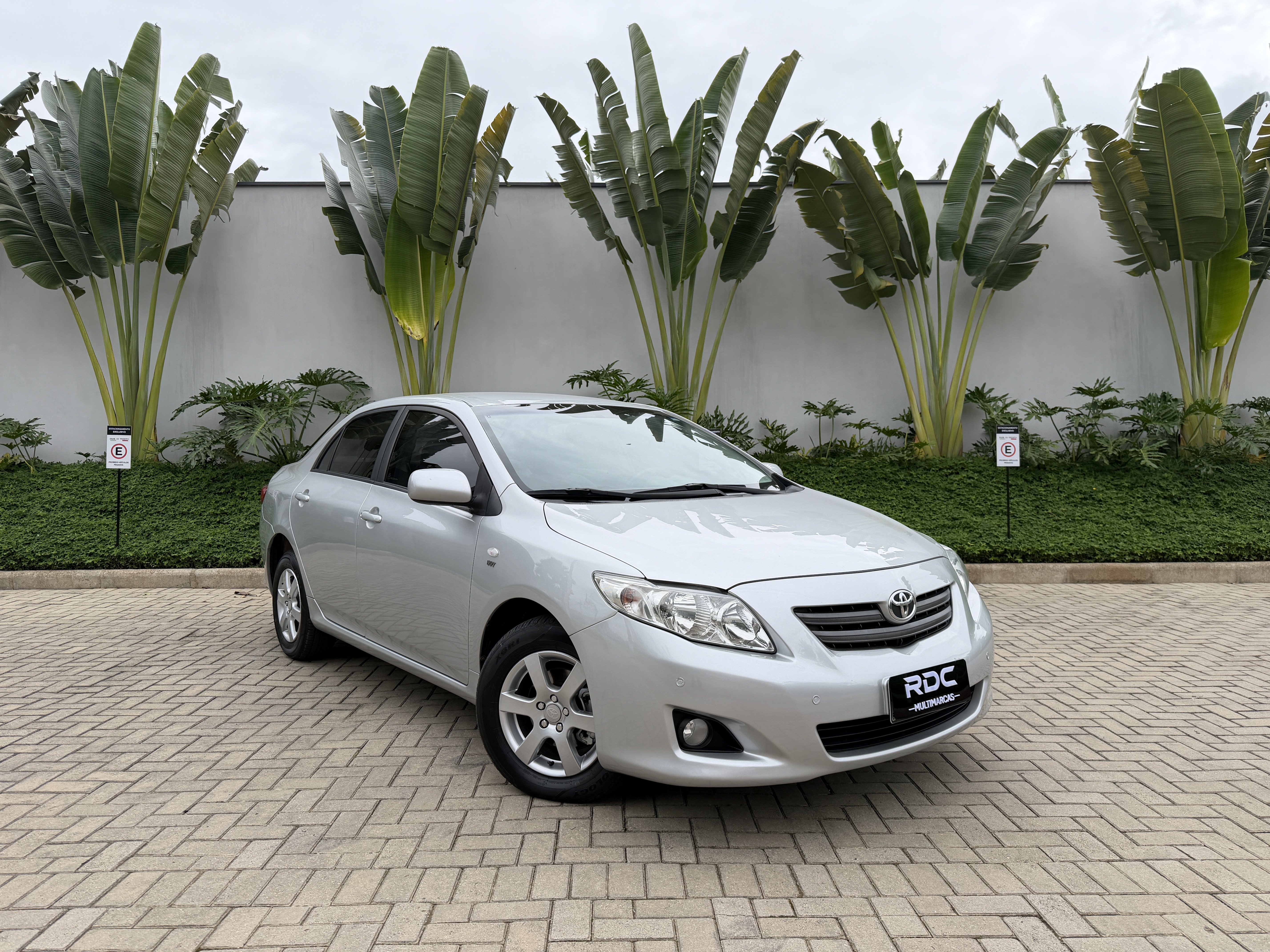 Carro/Camioneta - TOYOTA - Corolla - XLi 1.6 16V 110cv Aut. - 2009