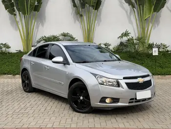 Carro/Camioneta - GM - CHEVROLET - CRUZE - LT 1.8 16V FlexPower 4p Mec. - 2014
