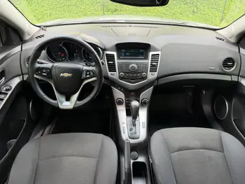 Carro/Camioneta - GM - CHEVROLET - CRUZE - LT 1.8 16V FlexPower 4p Mec. - 2014