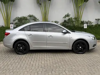 Carro/Camioneta - GM - CHEVROLET - CRUZE - LT 1.8 16V FlexPower 4p Mec. - 2014