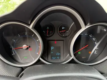 Carro/Camioneta - GM - CHEVROLET - CRUZE - LT 1.8 16V FlexPower 4p Mec. - 2014