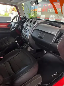 Carro/Camioneta - TROLLER - T-4 - 4x4 3.2 20V Tdi Cap. Rígida Diesel - 2017