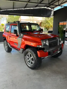 Carro/Camioneta - TROLLER - T-4 - 4x4 3.2 20V Tdi Cap. Rígida Diesel - 2017